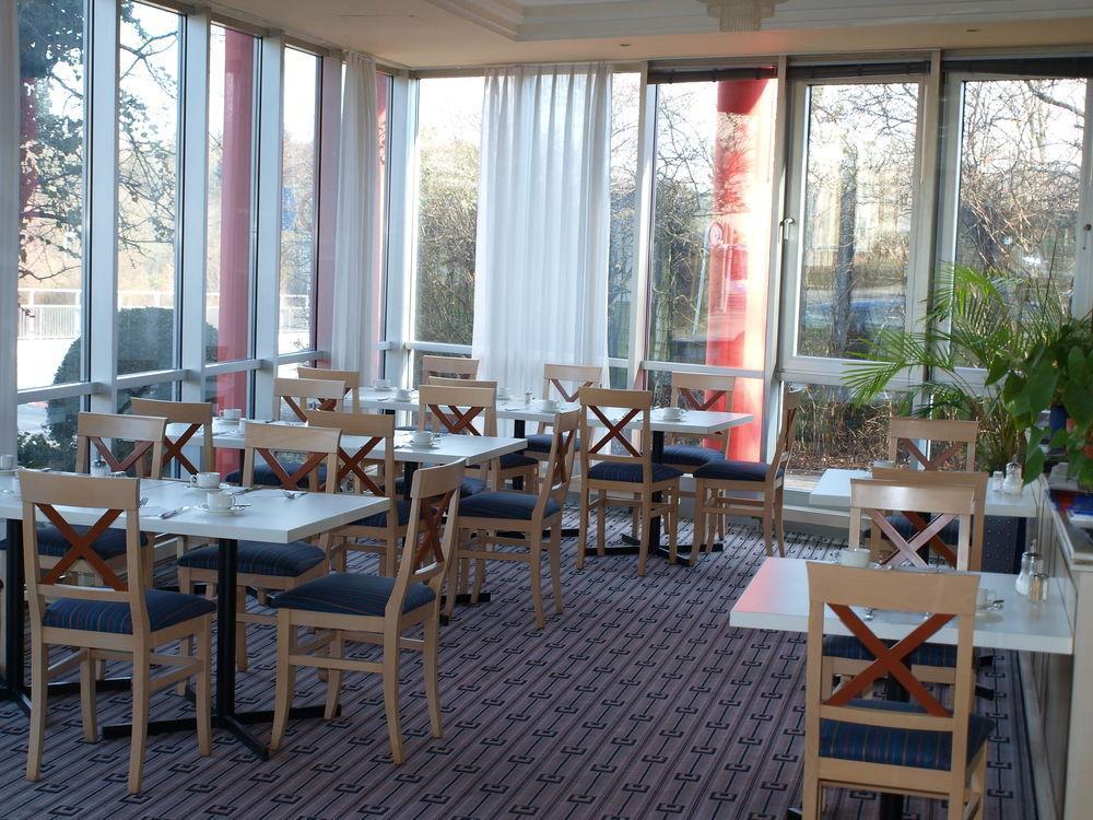 Hotel Stuttgart Sindelfingen City By Tulip Inn Extérieur photo